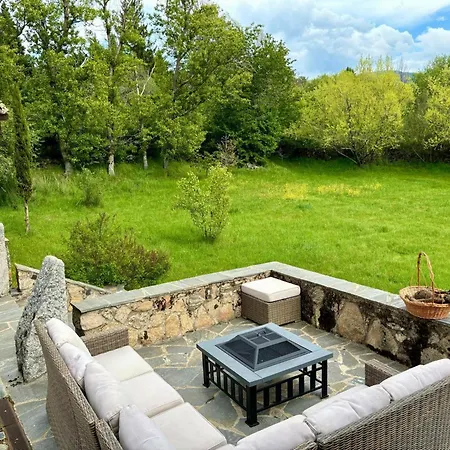 ヴィラ La Hacienda De *