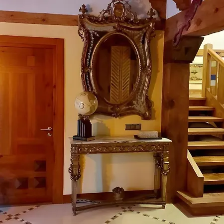 ヴィラ La Hacienda De *